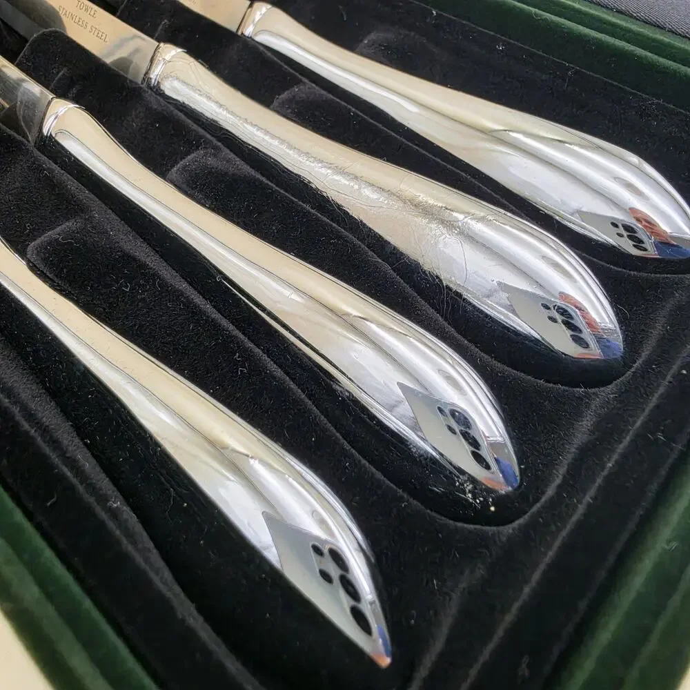 Towle Silversmiths Set Of 4 Stainless Steel Steak Knives Green Felt Box *CRAZING